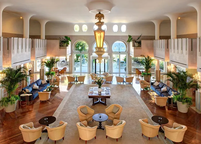 Excelsior Venice 5* Benátky – Lido